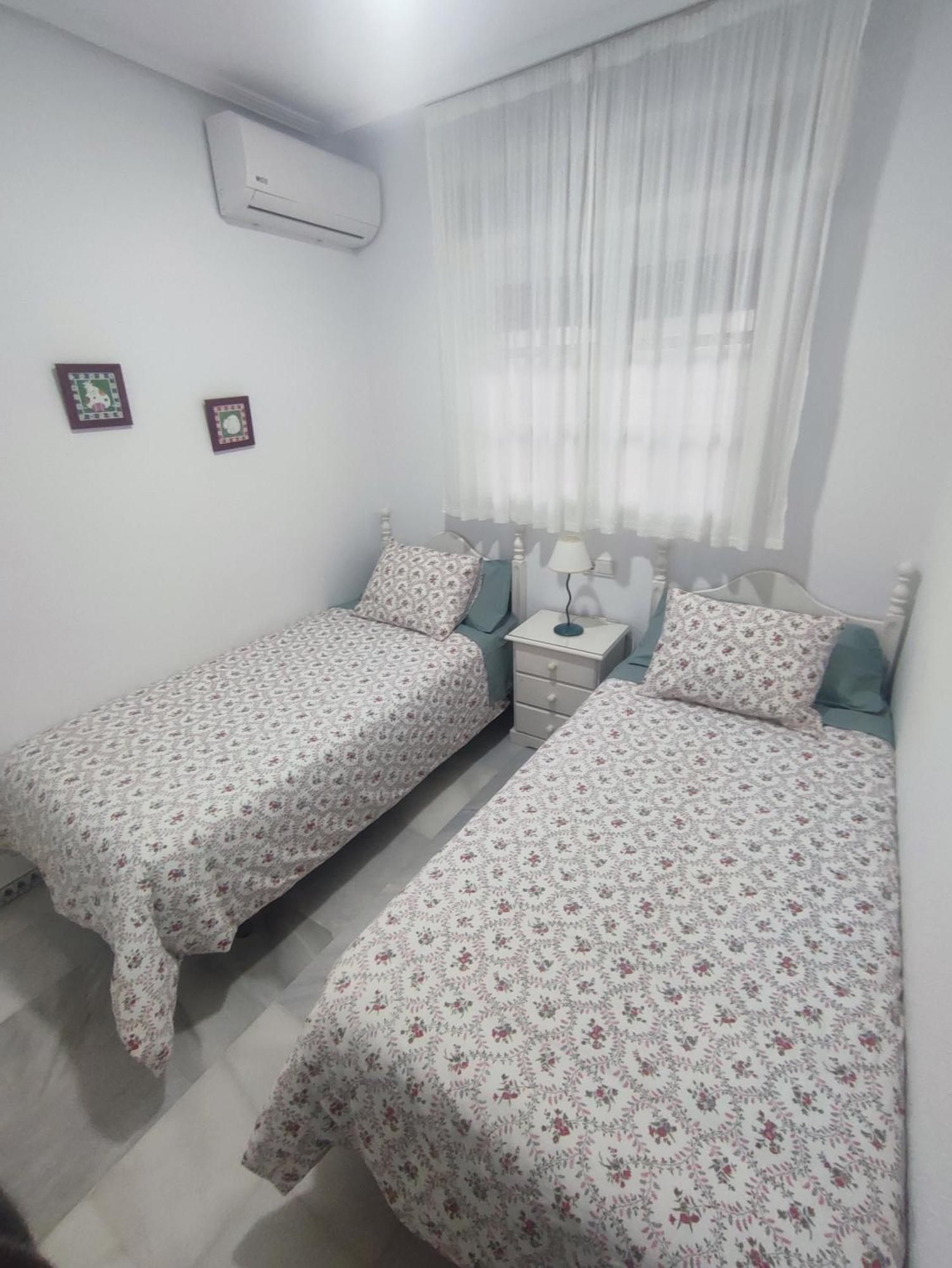 Apartamento Pinar Del Atlantico La Barrosa Chiclana de la Frontera Luaran gambar